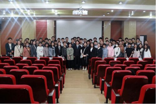 喜報 | 測繪社團指導中心榮獲“武漢大學學生社團工作先進集體”稱號，測繪服務再添新彩